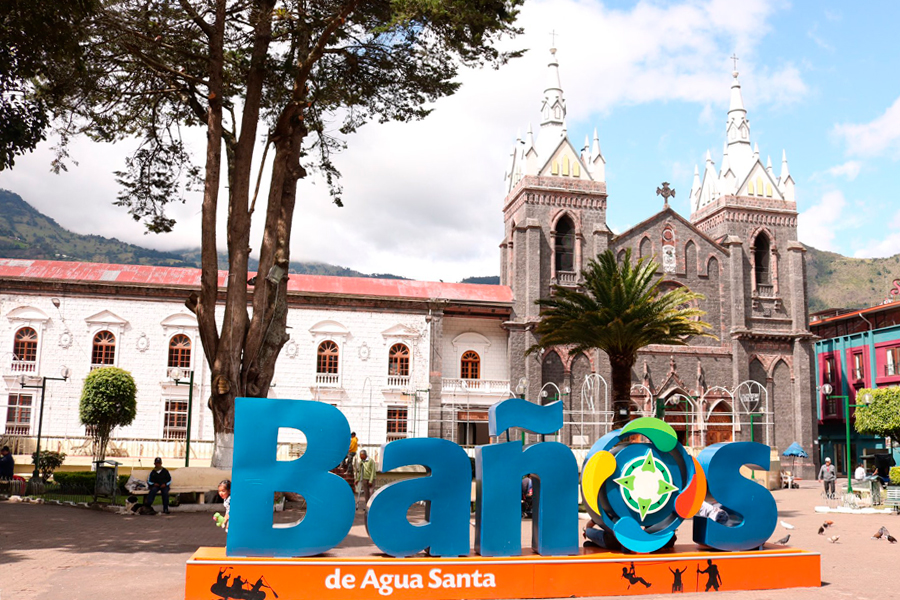 Баньос и водопады